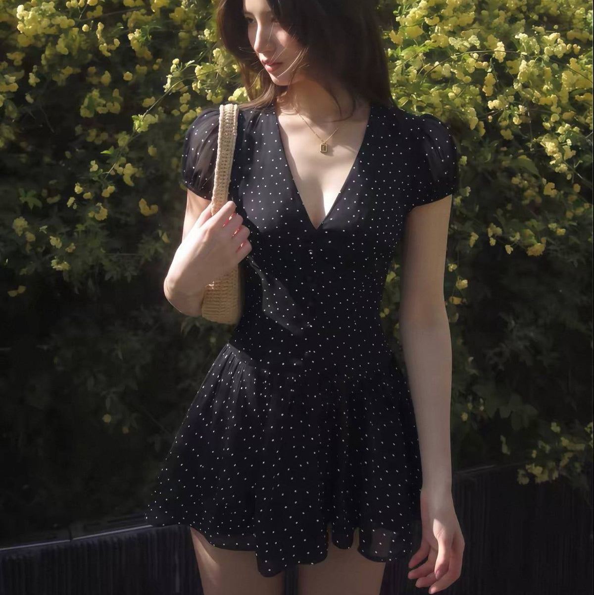 Polka-dot Black