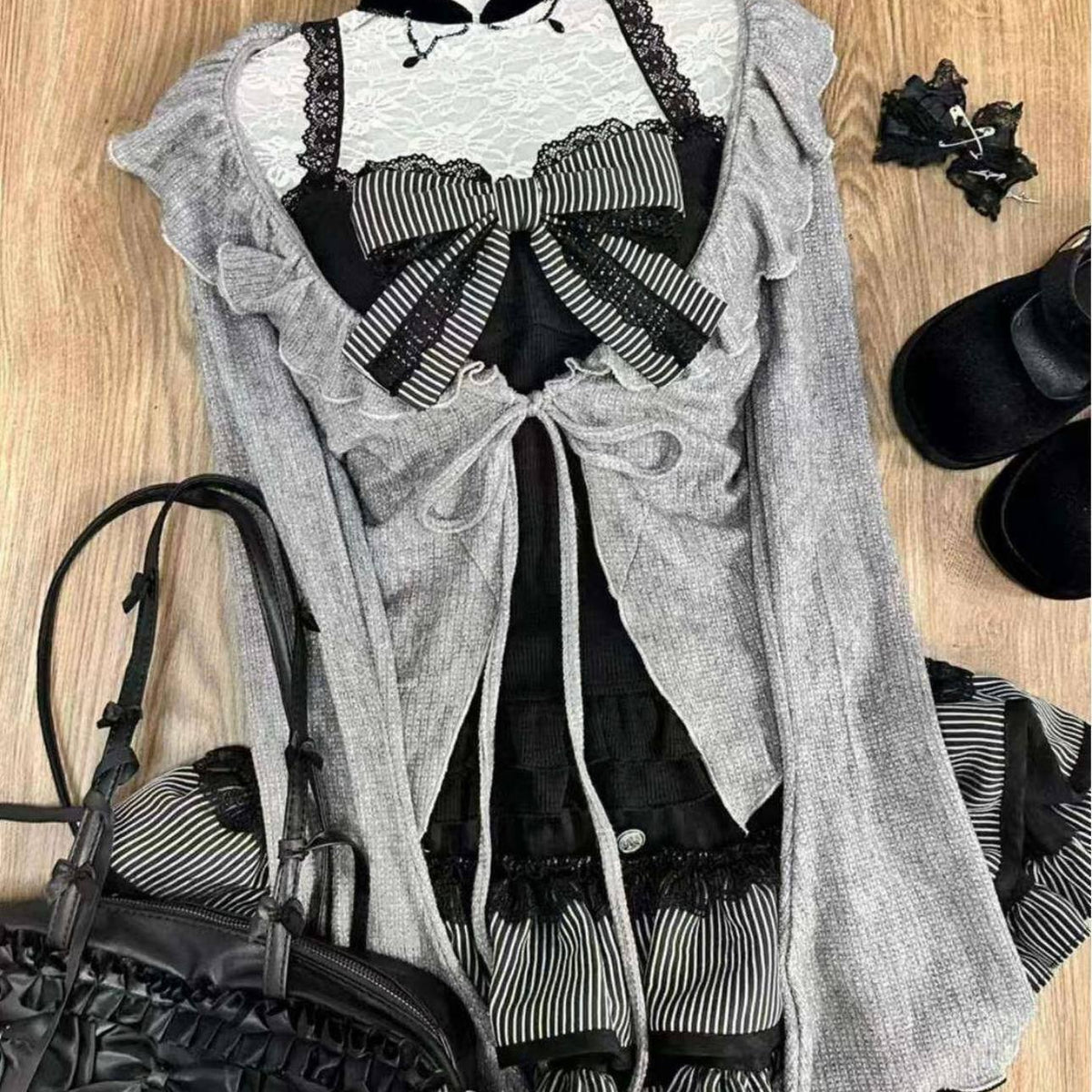 Victorian Gothic Bow & Ruffle