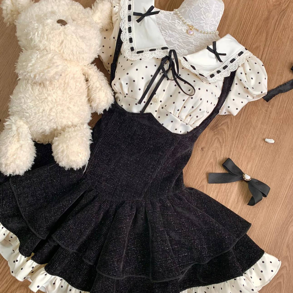 Black Bow Polka Dot