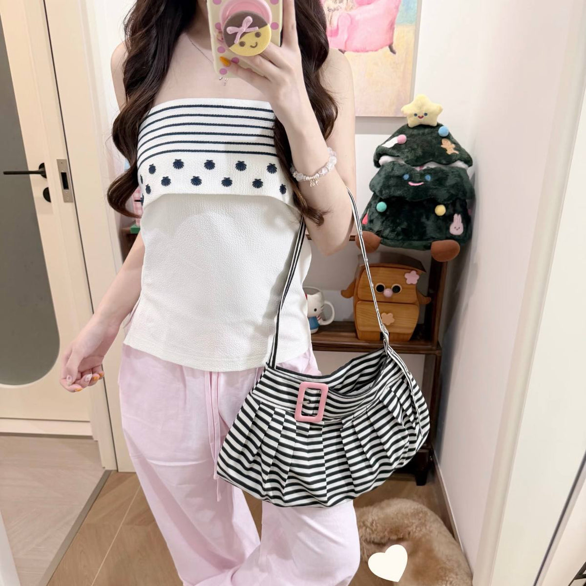 Shirped knit Strapless top