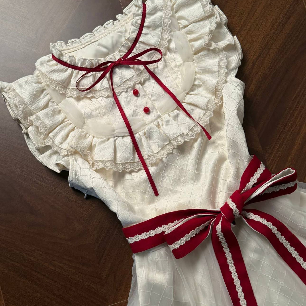 White Red ribbon Sailor