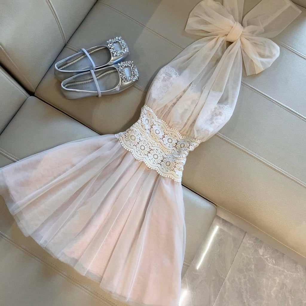 Multiple Styling Options Waist-cinching And Fluffy Skirt