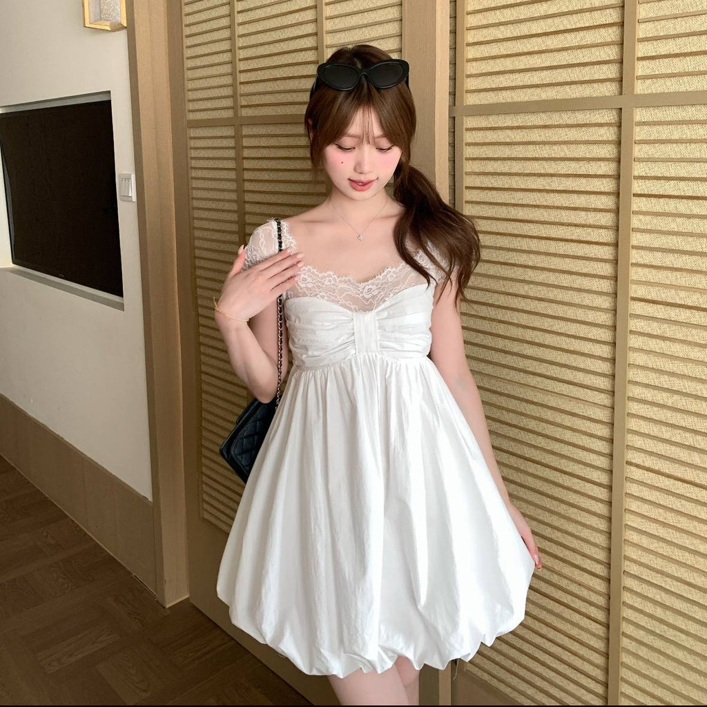 Heavy-duty Lace-embroidered Bud-shaped Dress