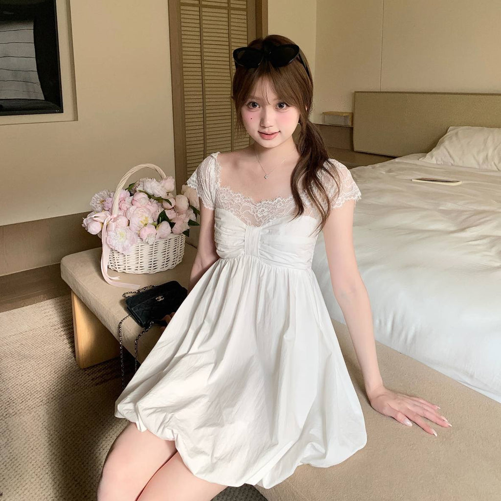 Heavy-duty Lace-embroidered Bud-shaped Dress