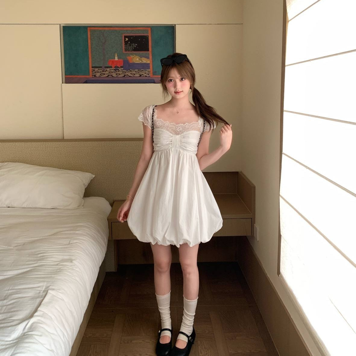 Heavy-duty Lace-embroidered Bud-shaped Dress